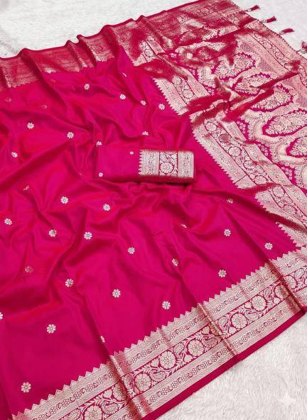 Krishnavi banarasi zari Mumbai saree manufacturers